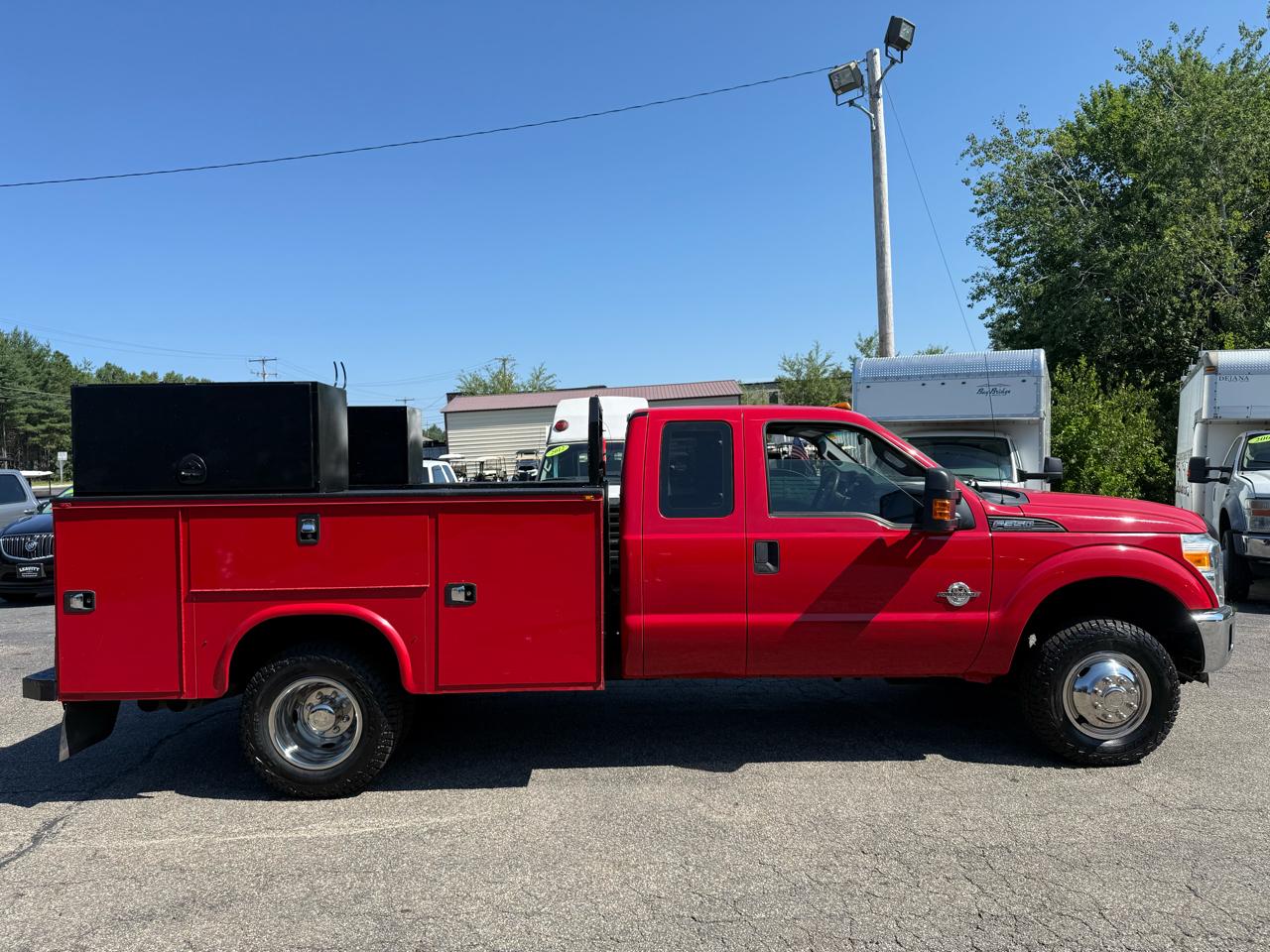 Ford Super Duty F-350 DRW  2016