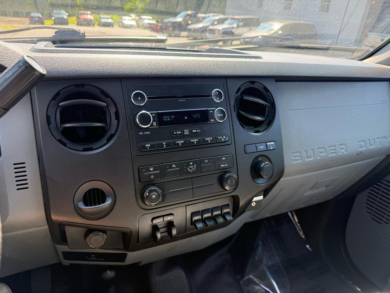 Ford Super Duty F-350 DRW  2016