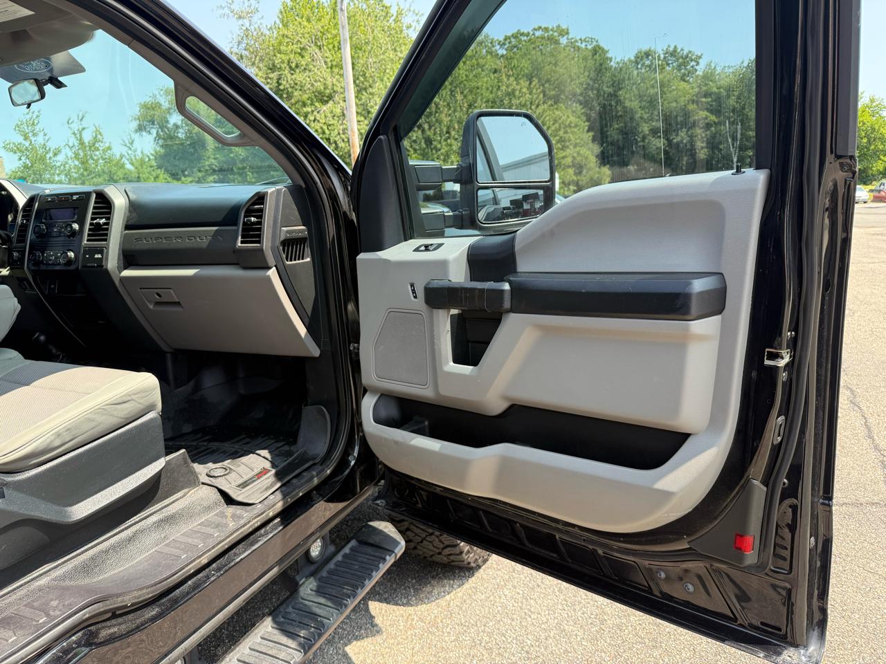 Ford Super Duty F-250 SRW  2017