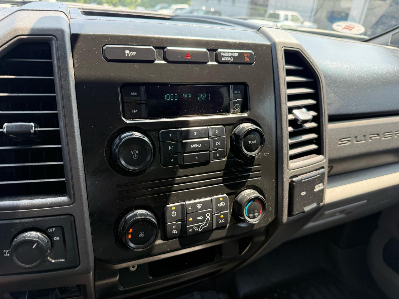 Ford Super Duty F-250 SRW  2017
