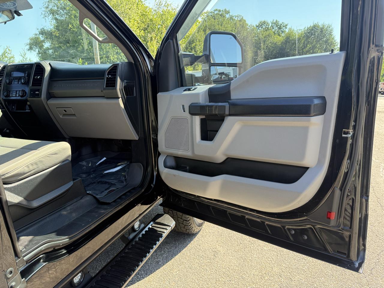 Ford Super Duty F-250 SRW  2017