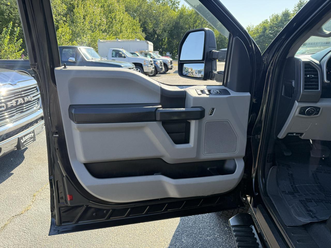 Ford Super Duty F-250 SRW  2017