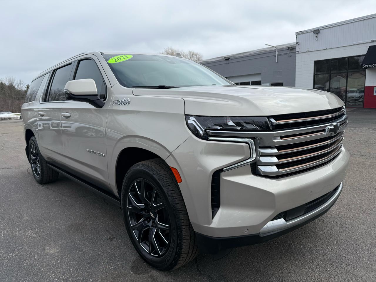 Chevrolet Suburban  2021