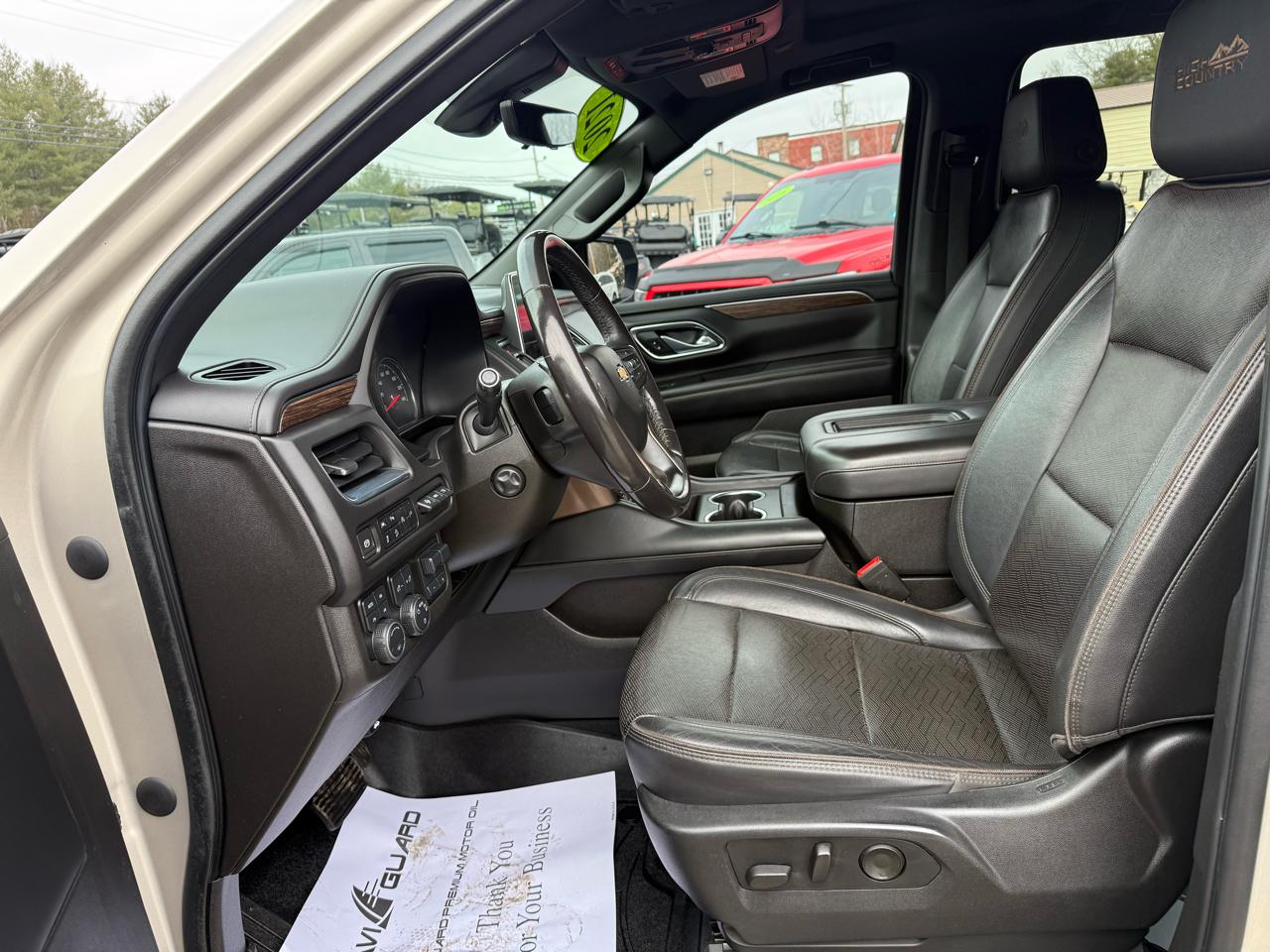 Chevrolet Suburban  2021