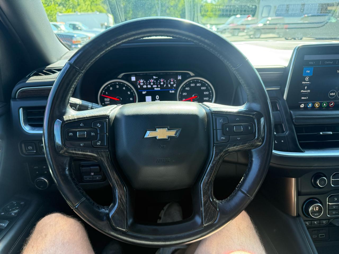 Chevrolet Suburban  2021