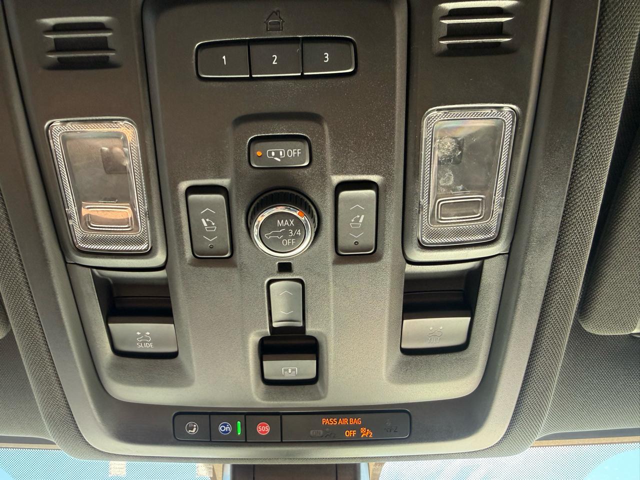Chevrolet Suburban  2021