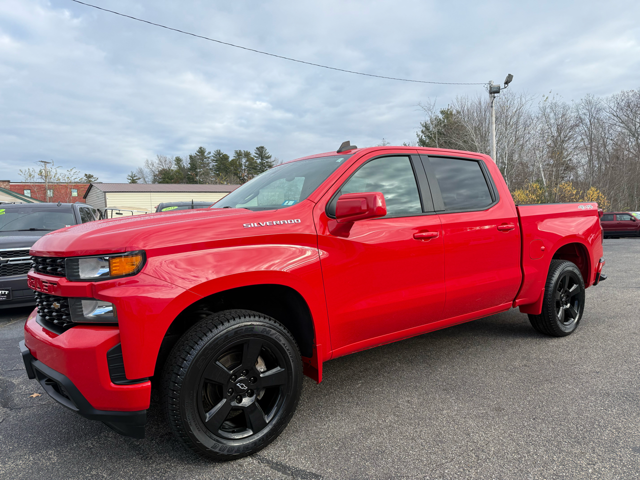 2019 Chevrolet Silverado 1500 CUSTOM CREW CAB 5.3L V8 1 OWNER TRUCK!