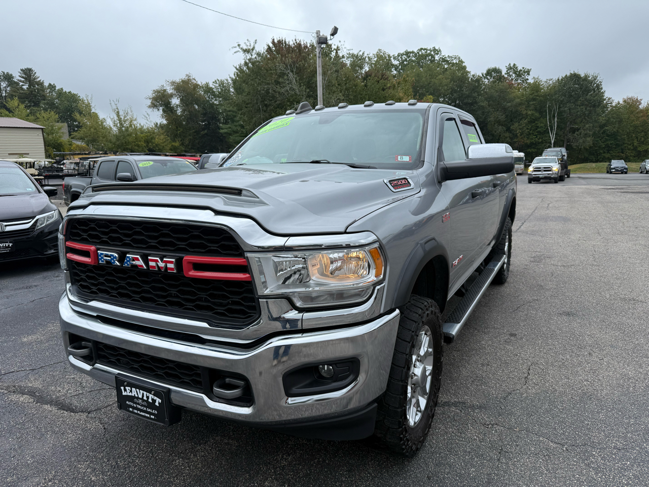 2020 Ram 2500 Tradesman photo 2