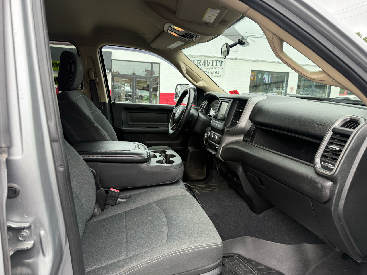 2020 Ram 2500 Tradesman photo 16
