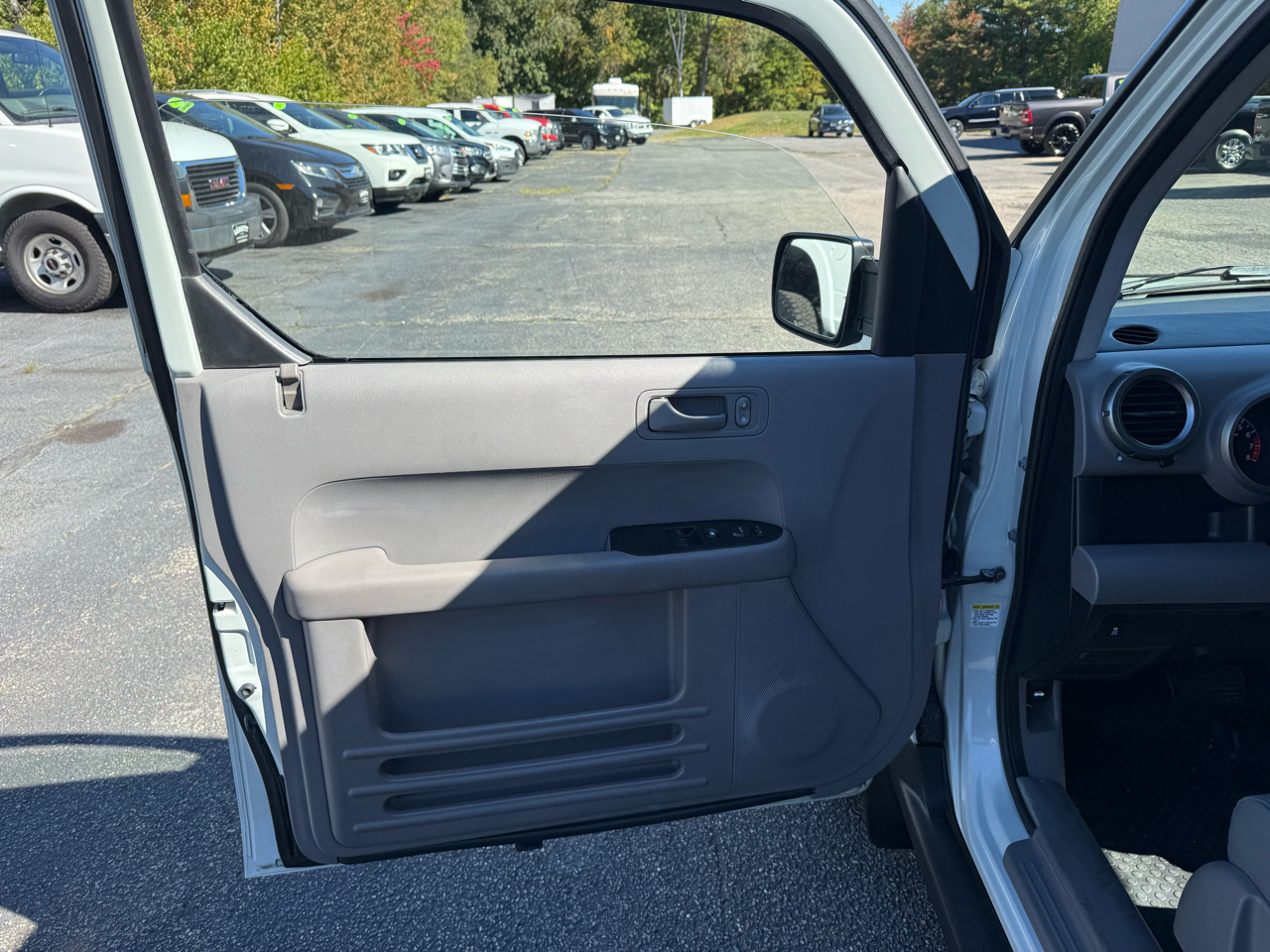 2009 Honda Element EX photo 24