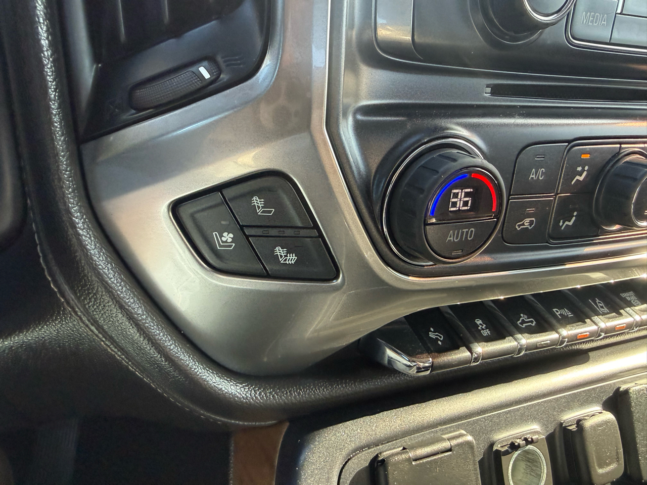 Chevrolet Silverado 2500HD  2016