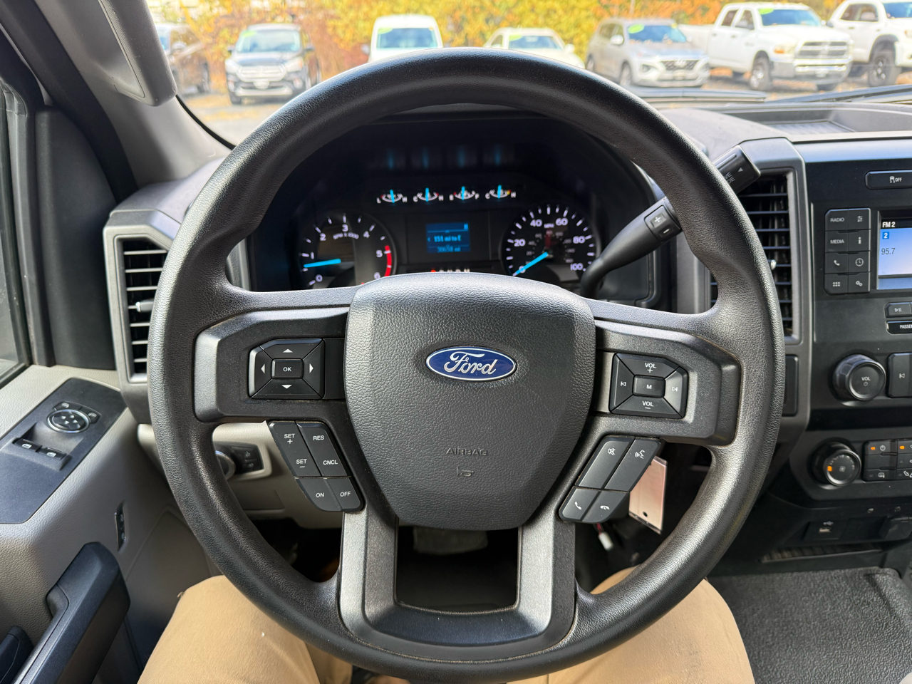 Ford Super Duty F-550 DRW  2020 Ford Super Duty F-550 DRW  2020
