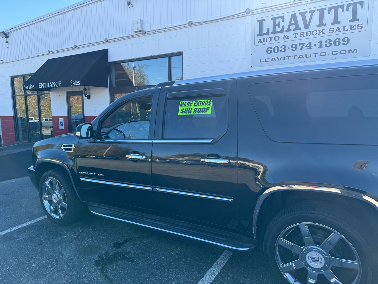 Cadillac Escalade ESV AWD 4dr Luxury 2013 Cadillac Escalade ESV AWD 4dr Luxury 2013