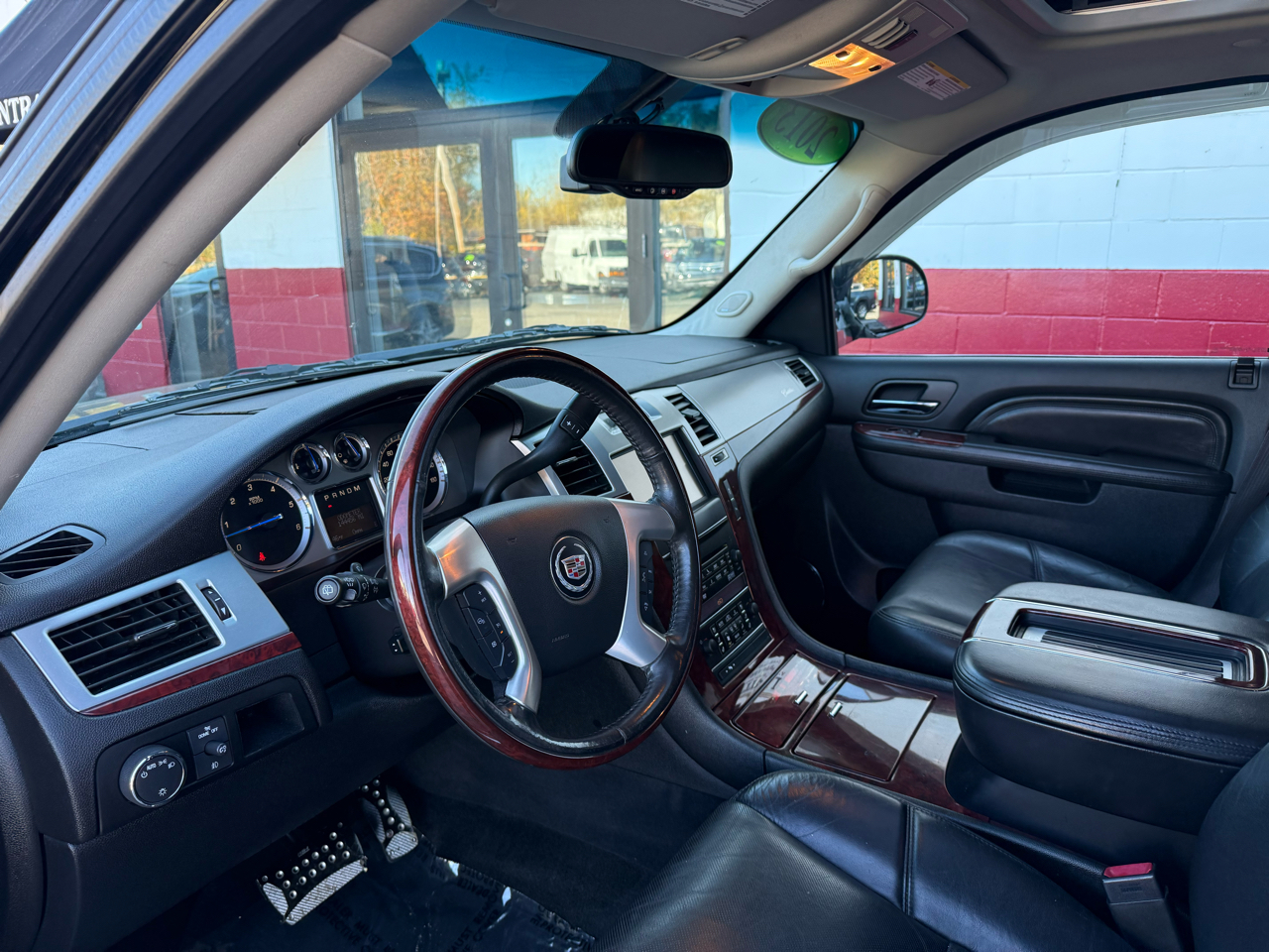 Cadillac Escalade ESV AWD 4dr Luxury 2013 Cadillac Escalade ESV AWD 4dr Luxury 2013