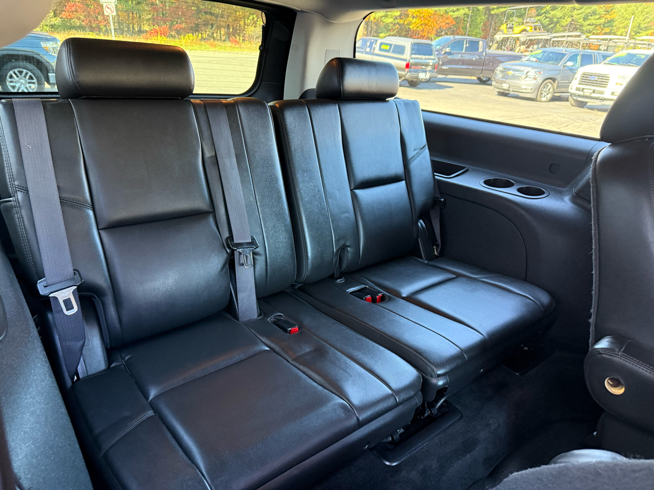 Cadillac Escalade ESV AWD 4dr Luxury 2013 Cadillac Escalade ESV AWD 4dr Luxury 2013