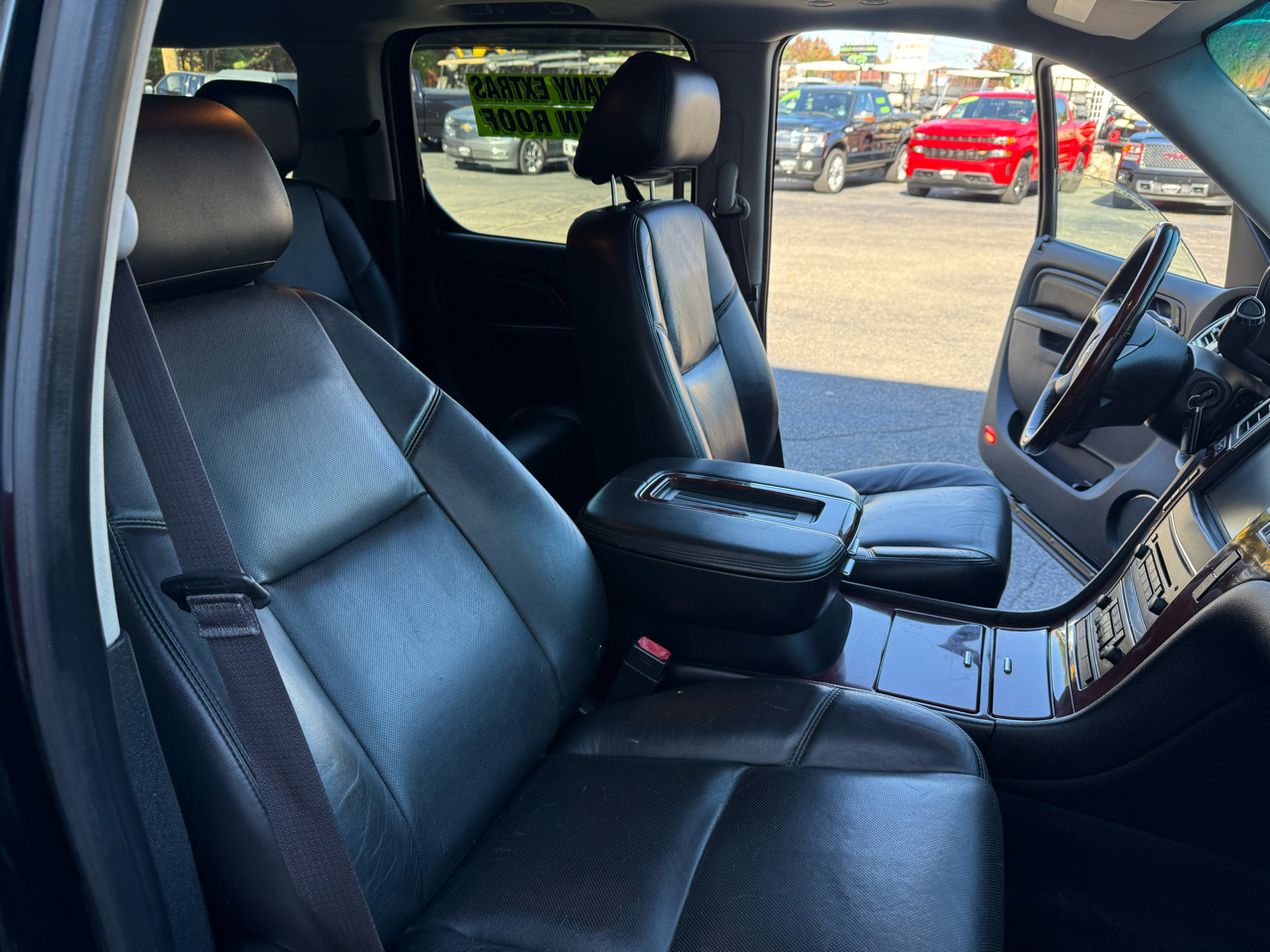 Cadillac Escalade ESV AWD 4dr Luxury 2013 Cadillac Escalade ESV AWD 4dr Luxury 2013