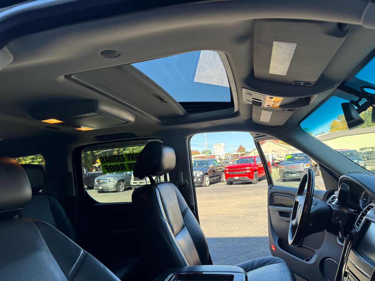 Cadillac Escalade ESV AWD 4dr Luxury 2013 Cadillac Escalade ESV AWD 4dr Luxury 2013