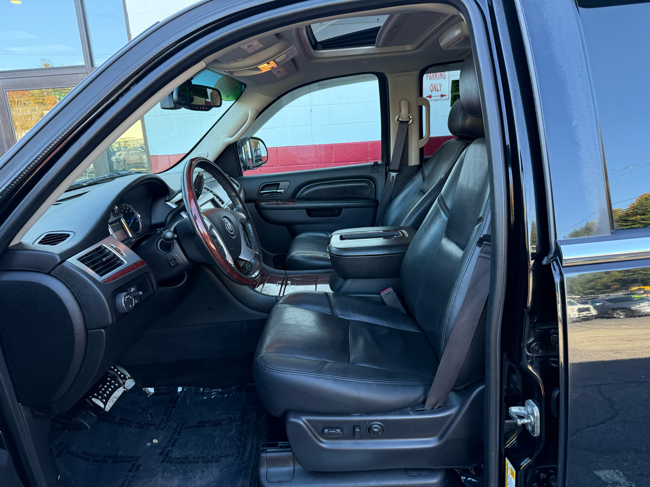 Cadillac Escalade ESV AWD 4dr Luxury 2013 Cadillac Escalade ESV AWD 4dr Luxury 2013