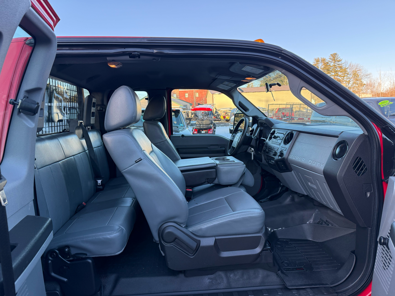 Ford Super Duty F-350 SRW  2015