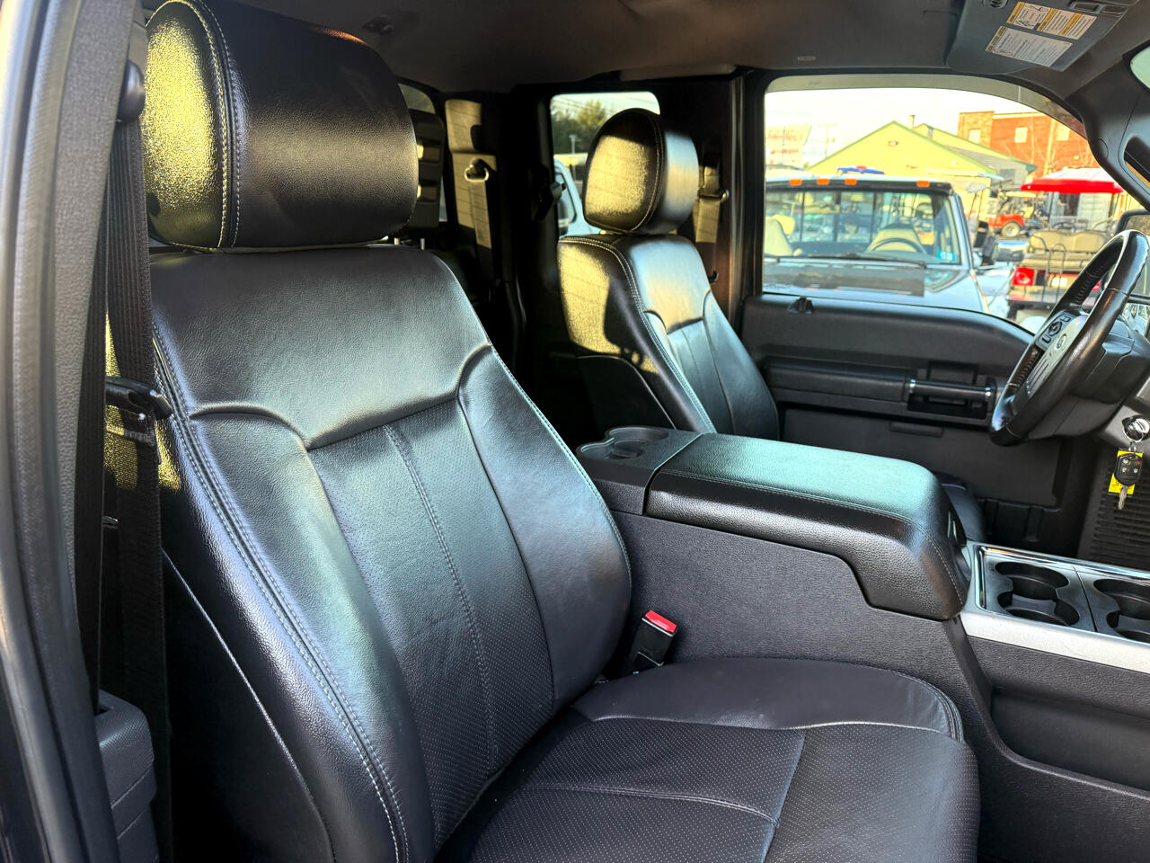 Ford Super Duty F-350 SRW  2015