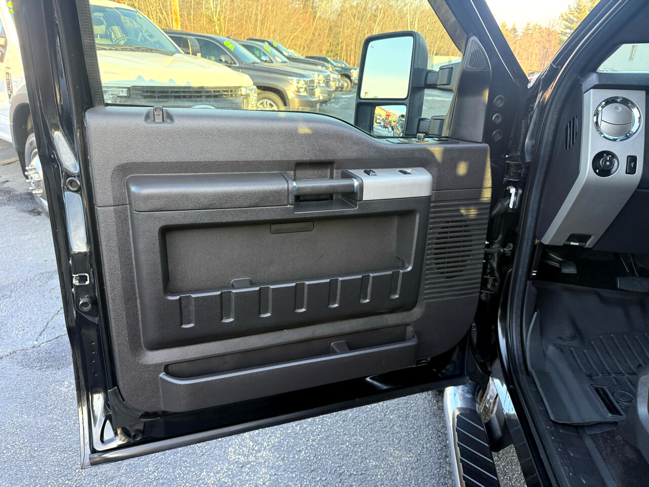 Ford Super Duty F-350 SRW  2015