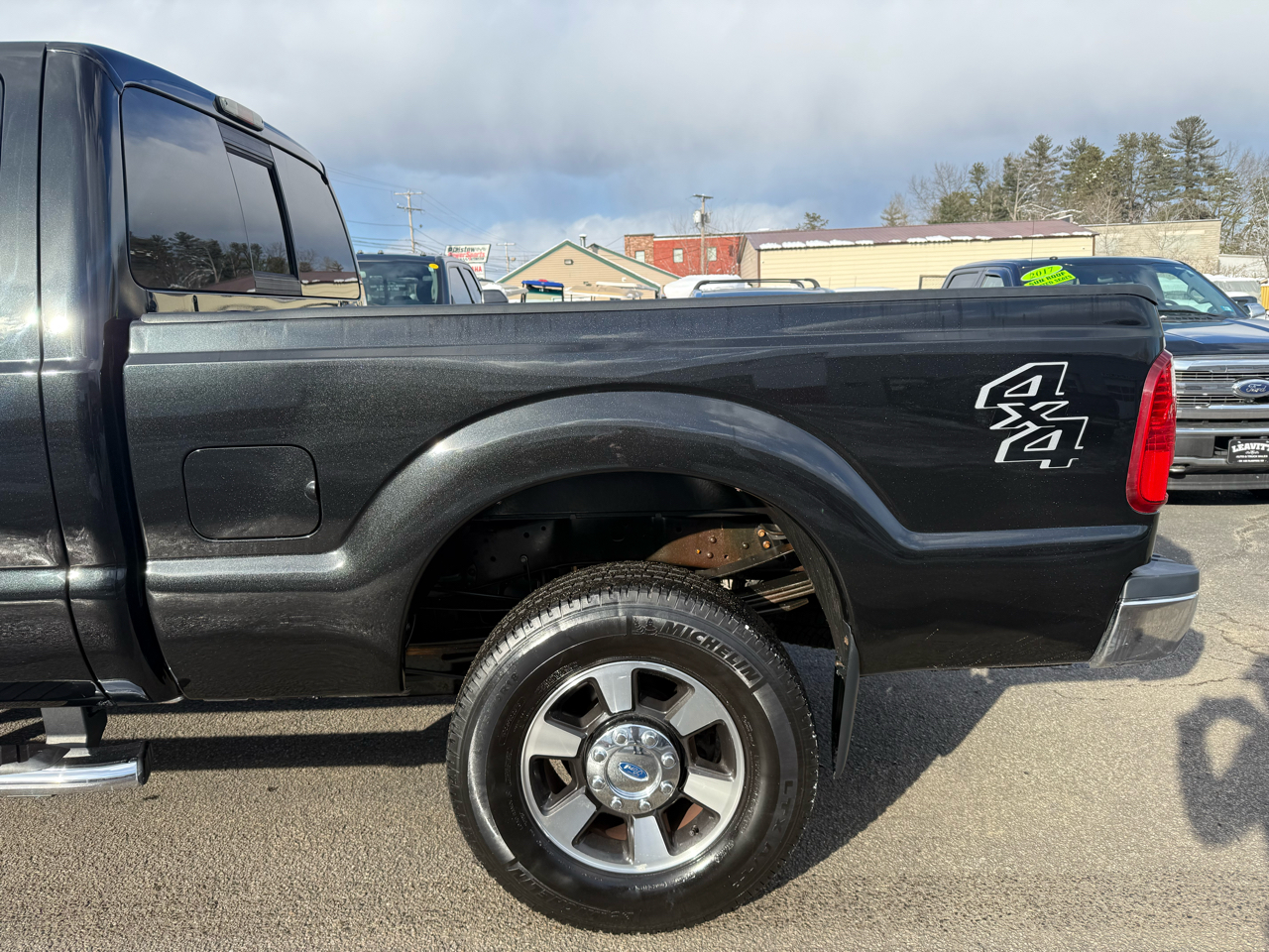 Ford Super Duty F-350 SRW  2015