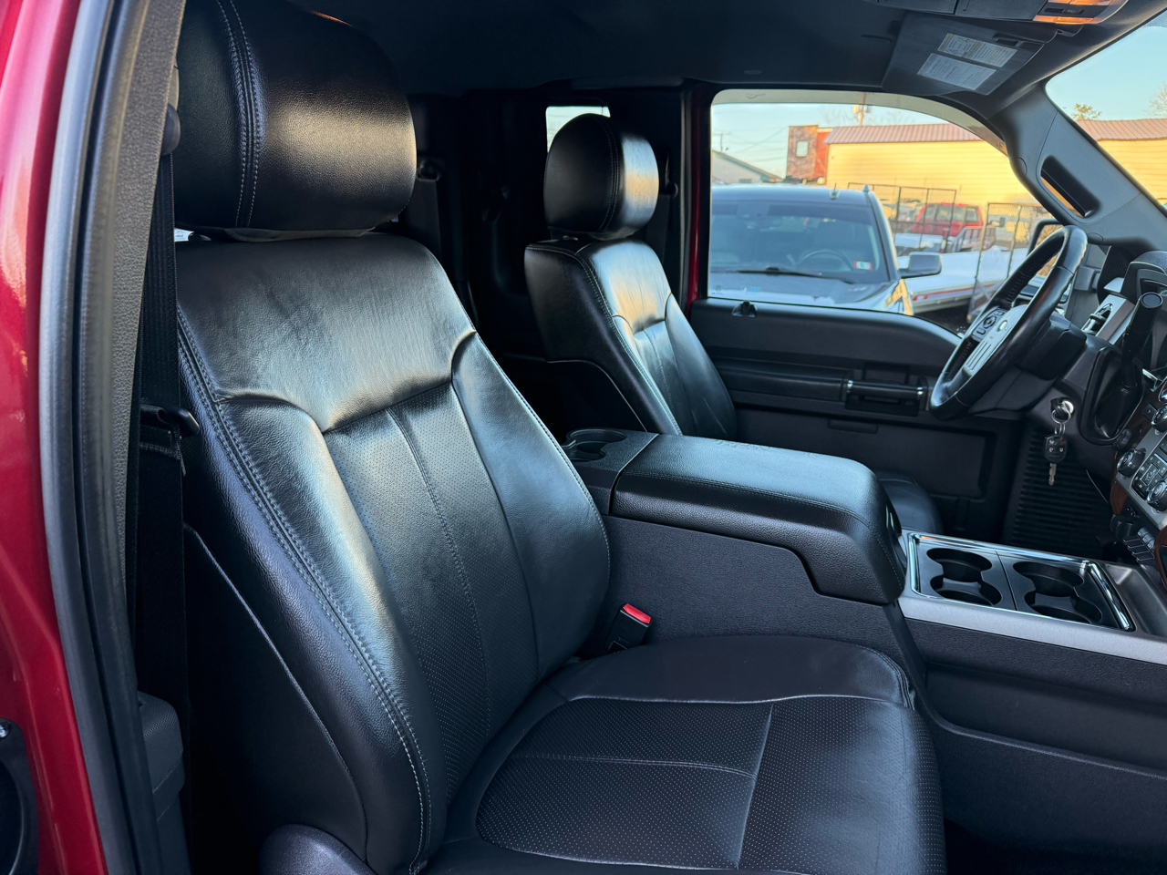 Ford Super Duty F-350 SRW  2014