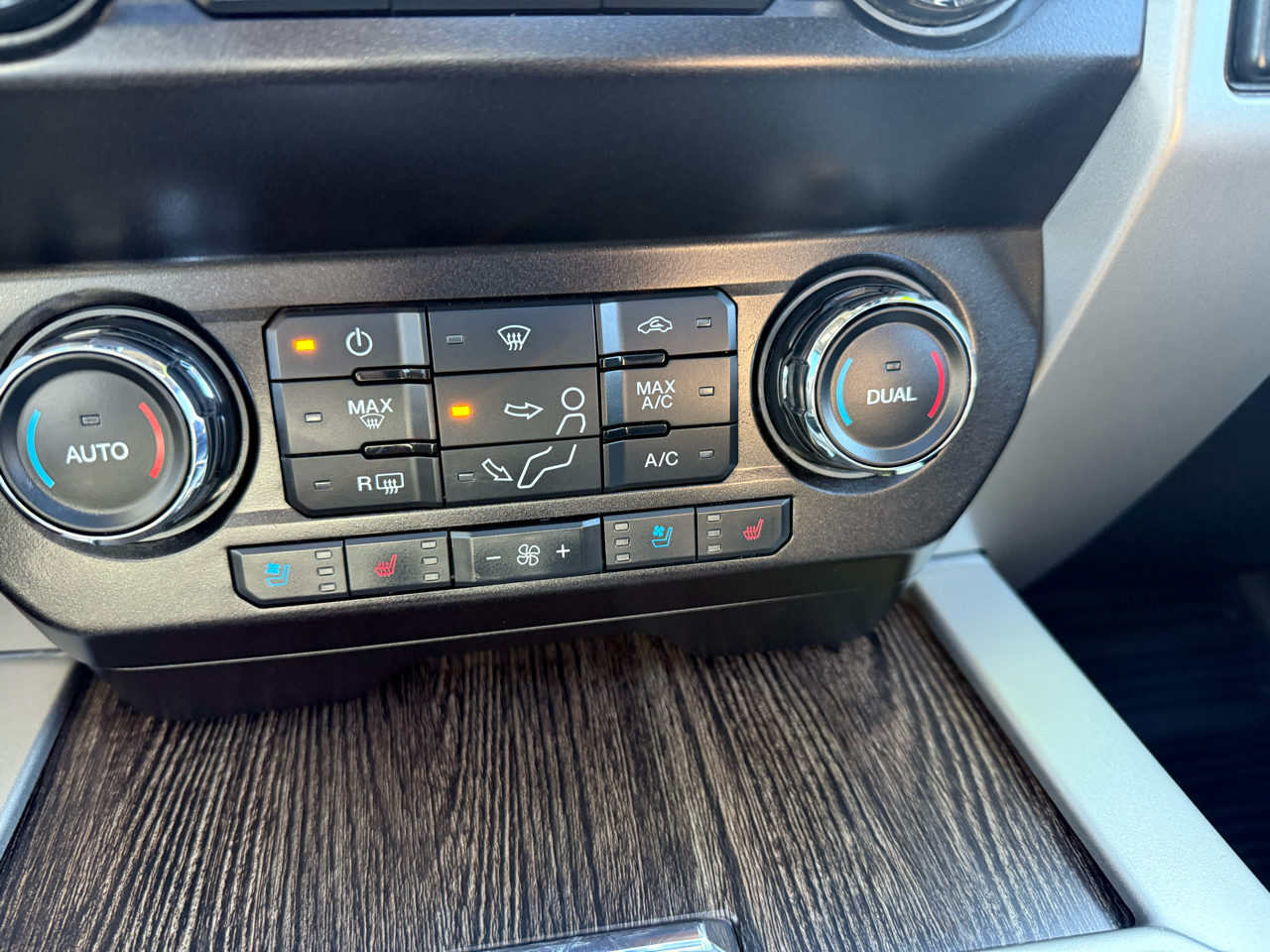 Ford Super Duty F-250 SRW  2020