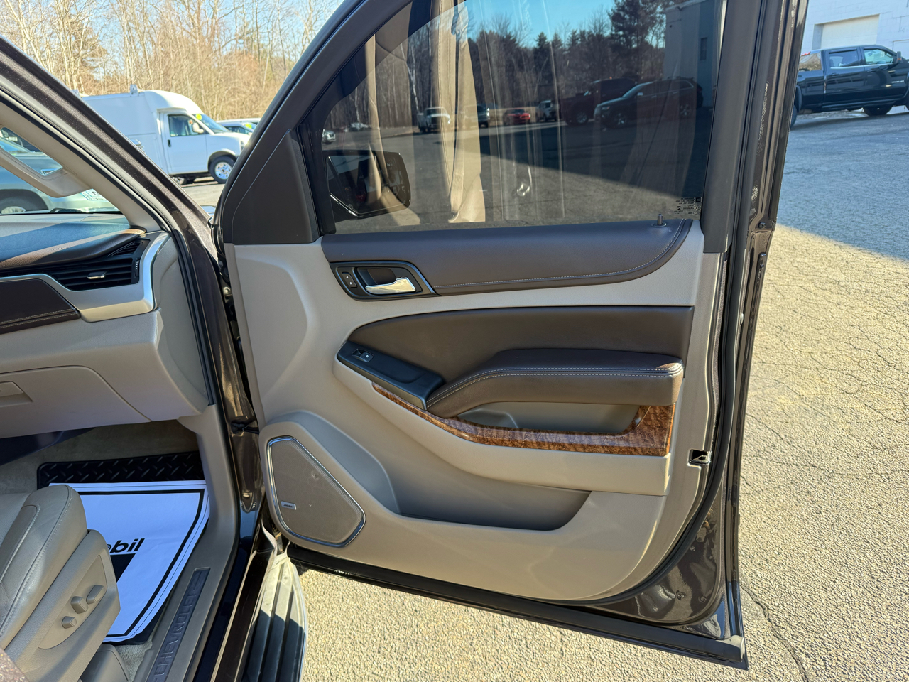 Chevrolet Tahoe 4WD 4dr LTZ 2015