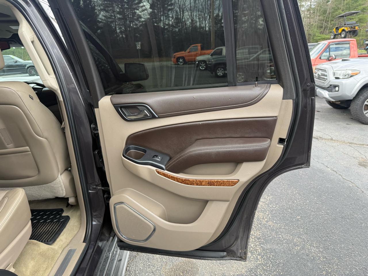 Chevrolet Tahoe 4WD 4dr LTZ 2015