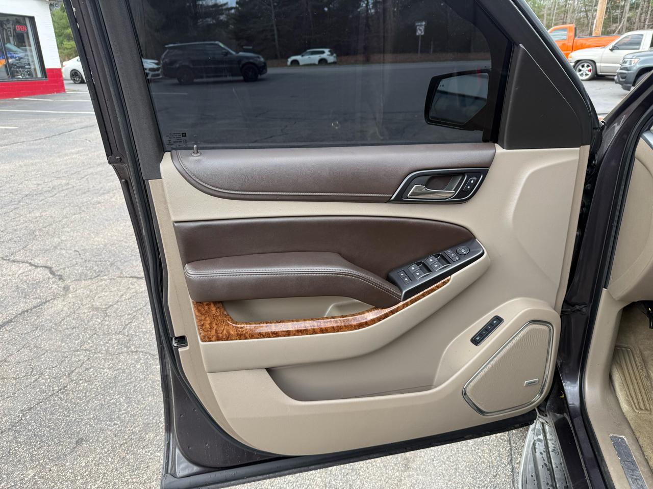 Chevrolet Tahoe 4WD 4dr LTZ 2015