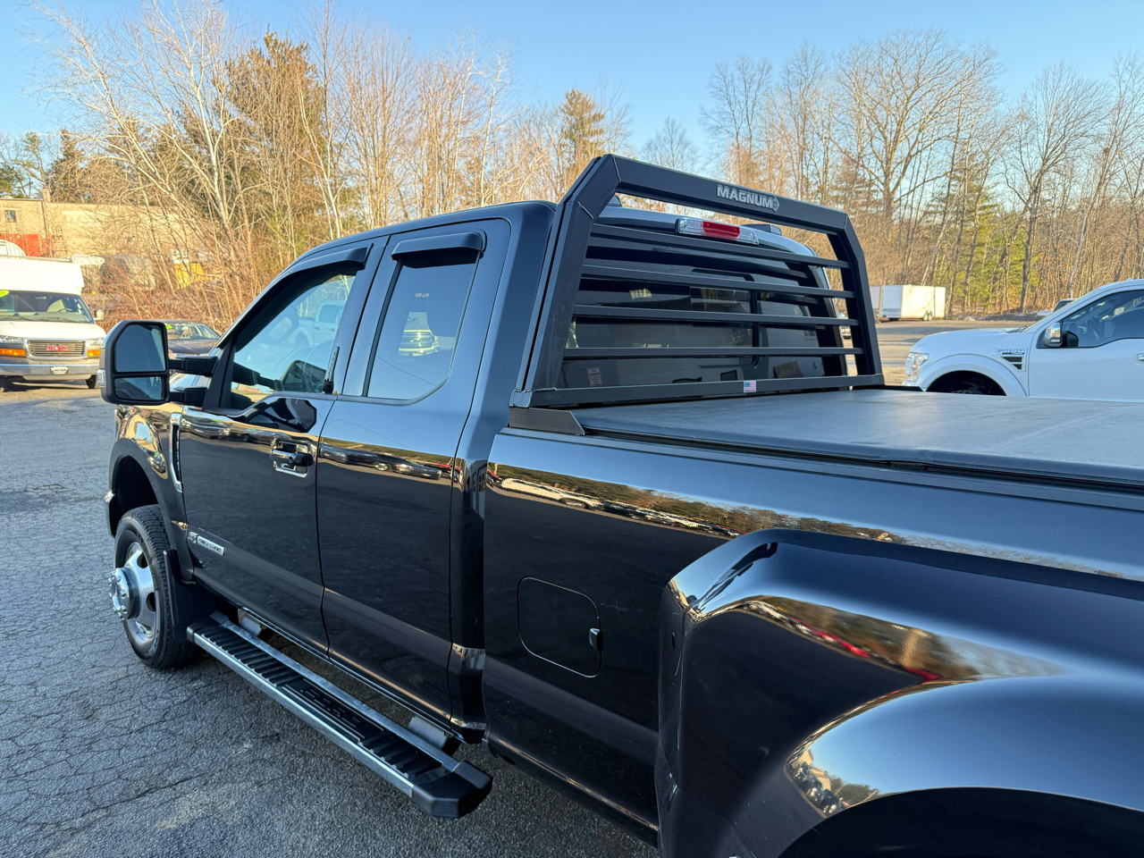 Ford Super Duty F-350 DRW  2021