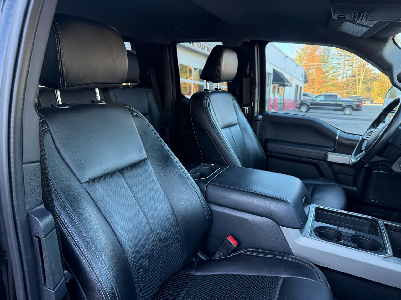 Ford Super Duty F-350 DRW  2021