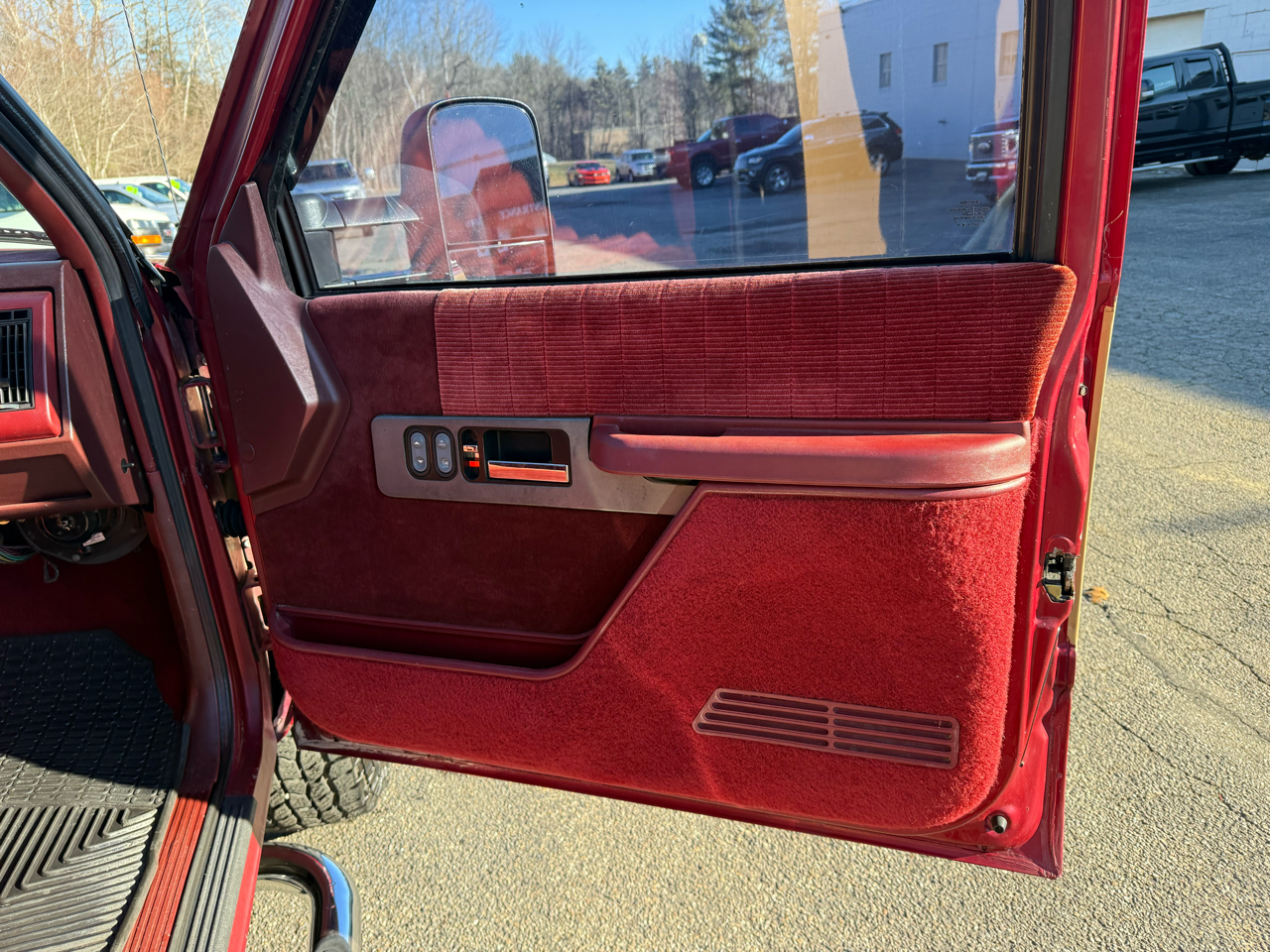 Chevrolet 2500 Pickups  1990