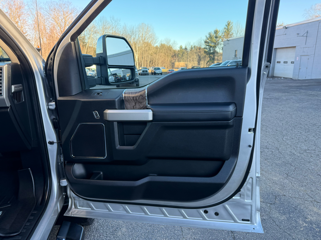 Ford Super Duty F-250 SRW  2017