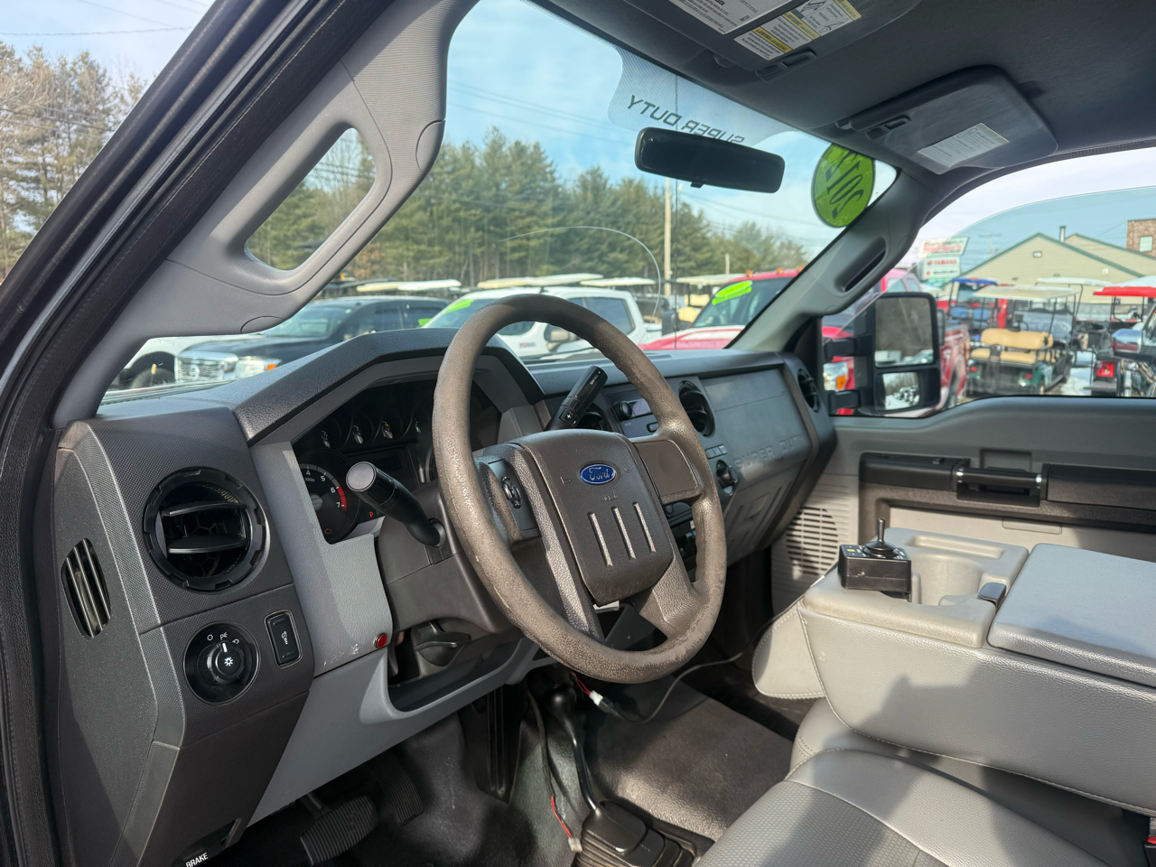 Ford Super Duty F-350 DRW  2012