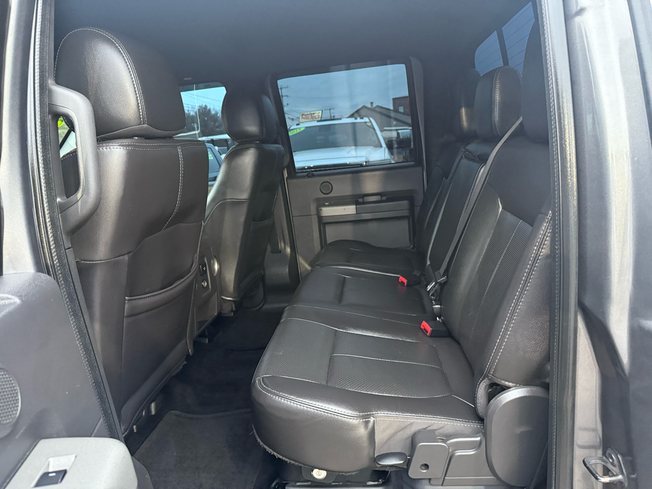 Ford Super Duty F-350 SRW  2012