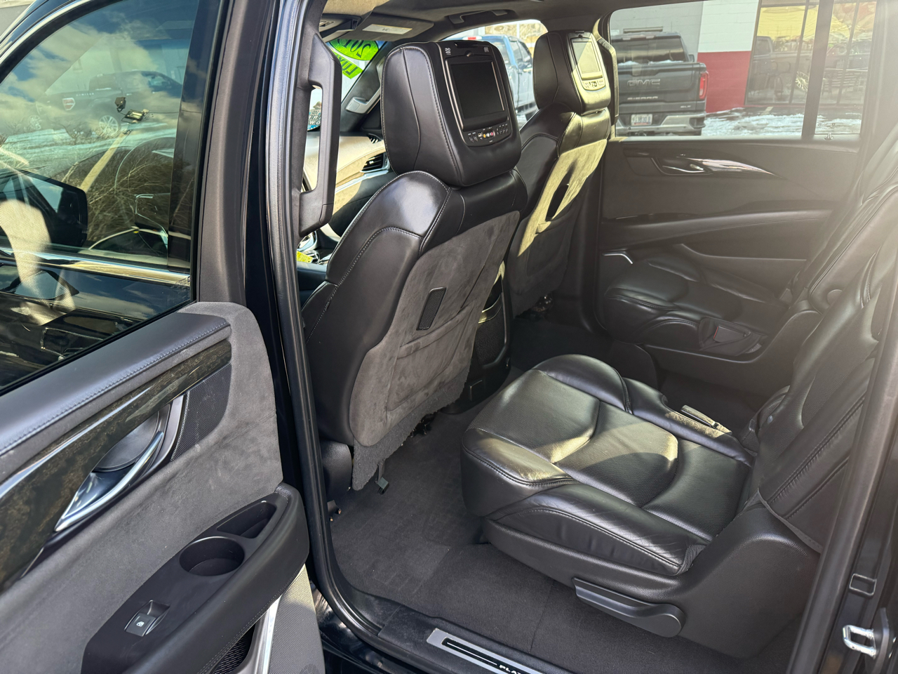 Cadillac Escalade ESV  2019