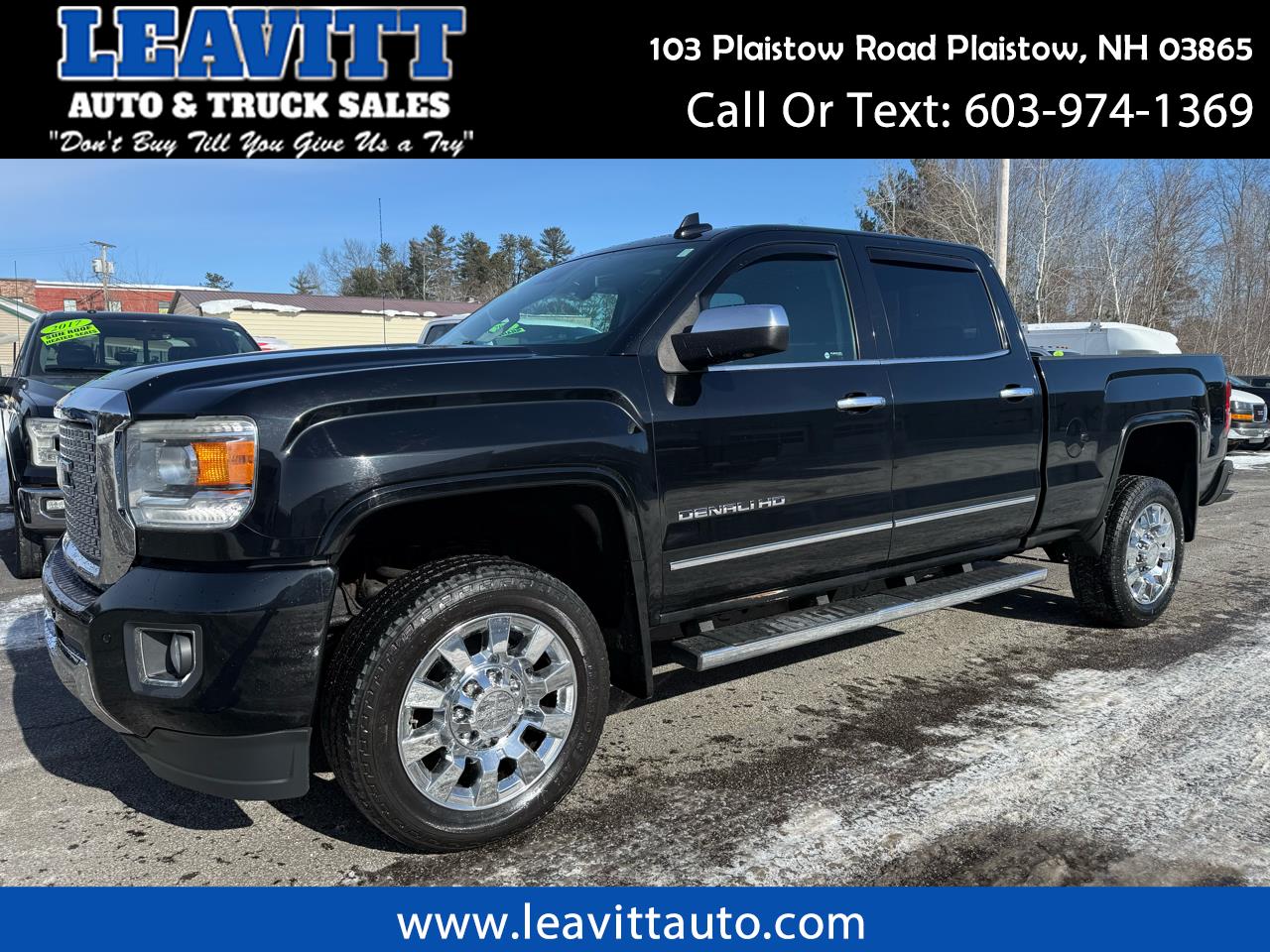 2016 GMC Sierra 2500HD DENALI CREW CAB 4X4 6.0L V8 BLACK ON BLACK!
