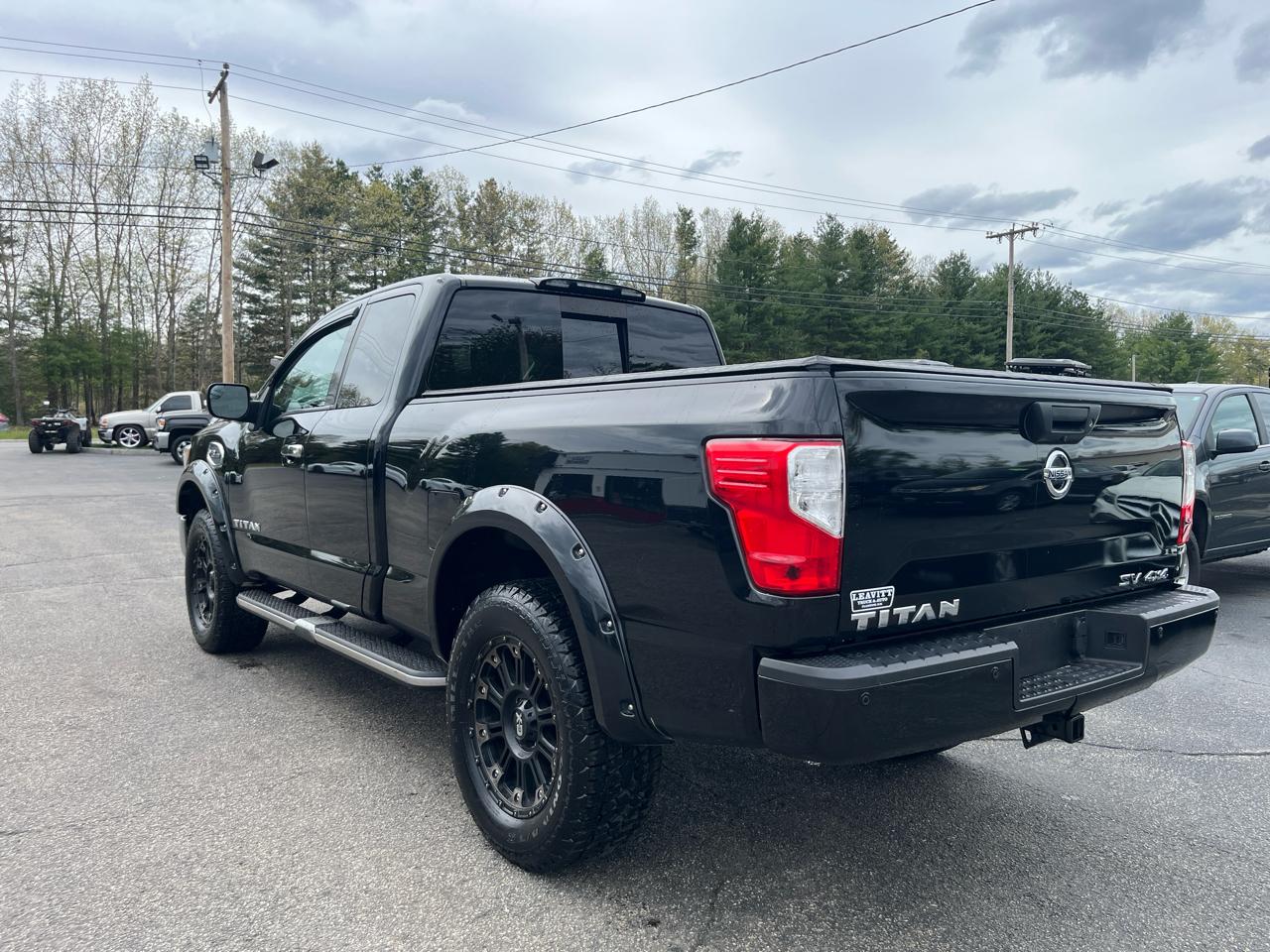 Nissan Titan  2017