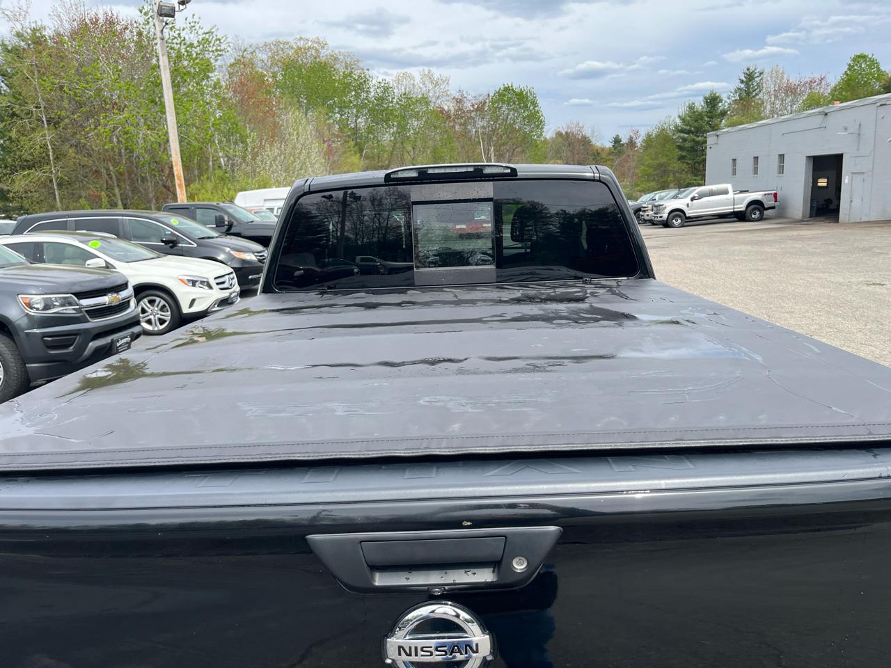 Nissan Titan  2017