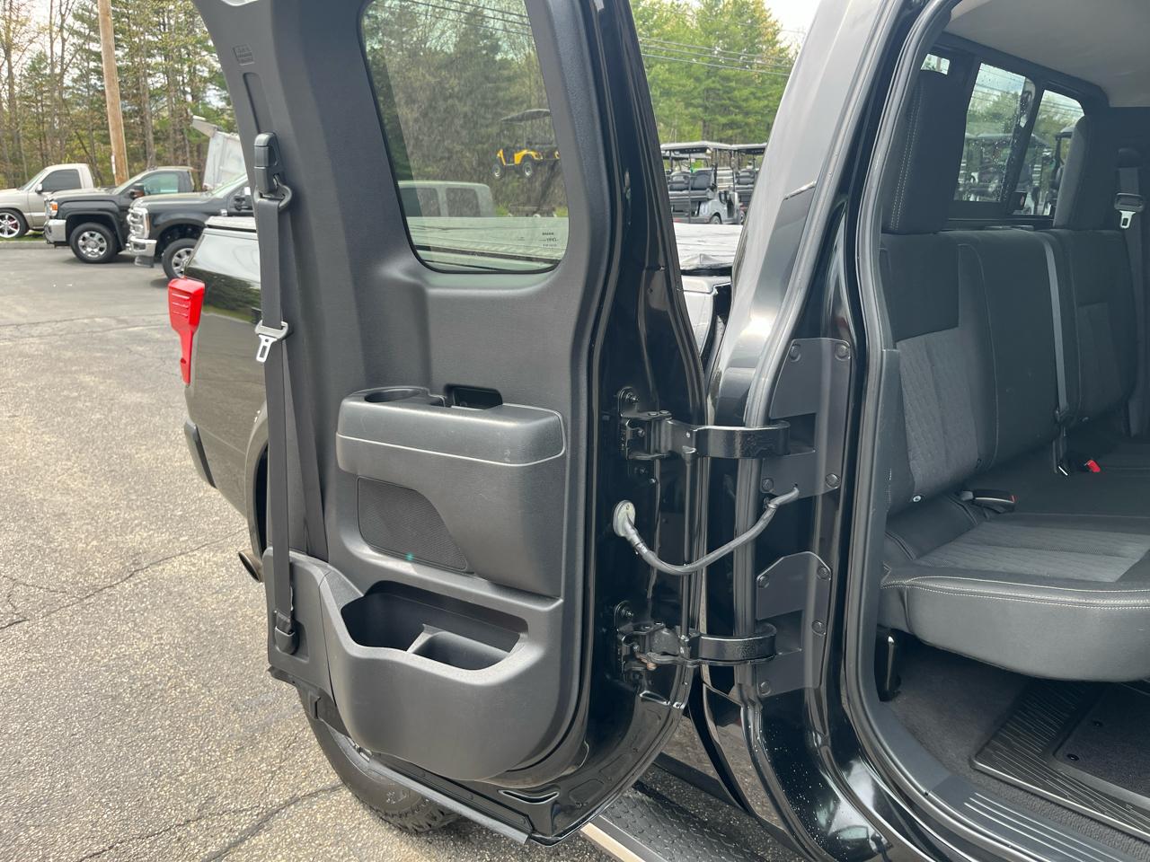 Nissan Titan  2017