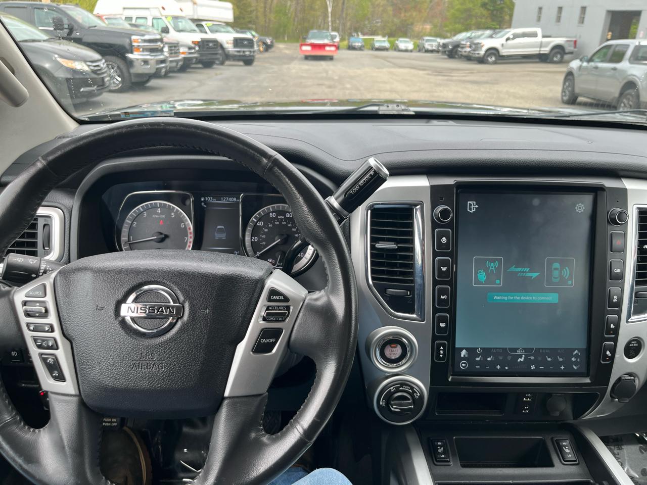 Nissan Titan  2017
