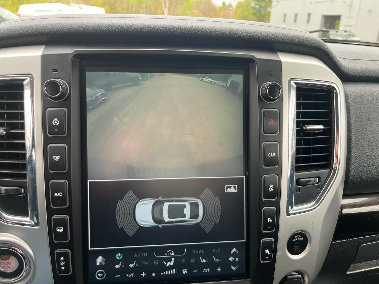 Nissan Titan  2017