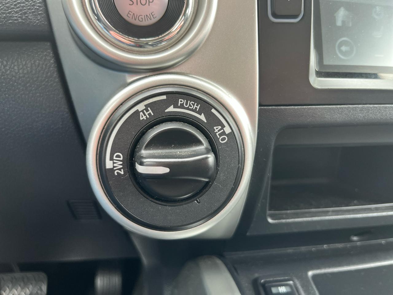 Nissan Titan  2017