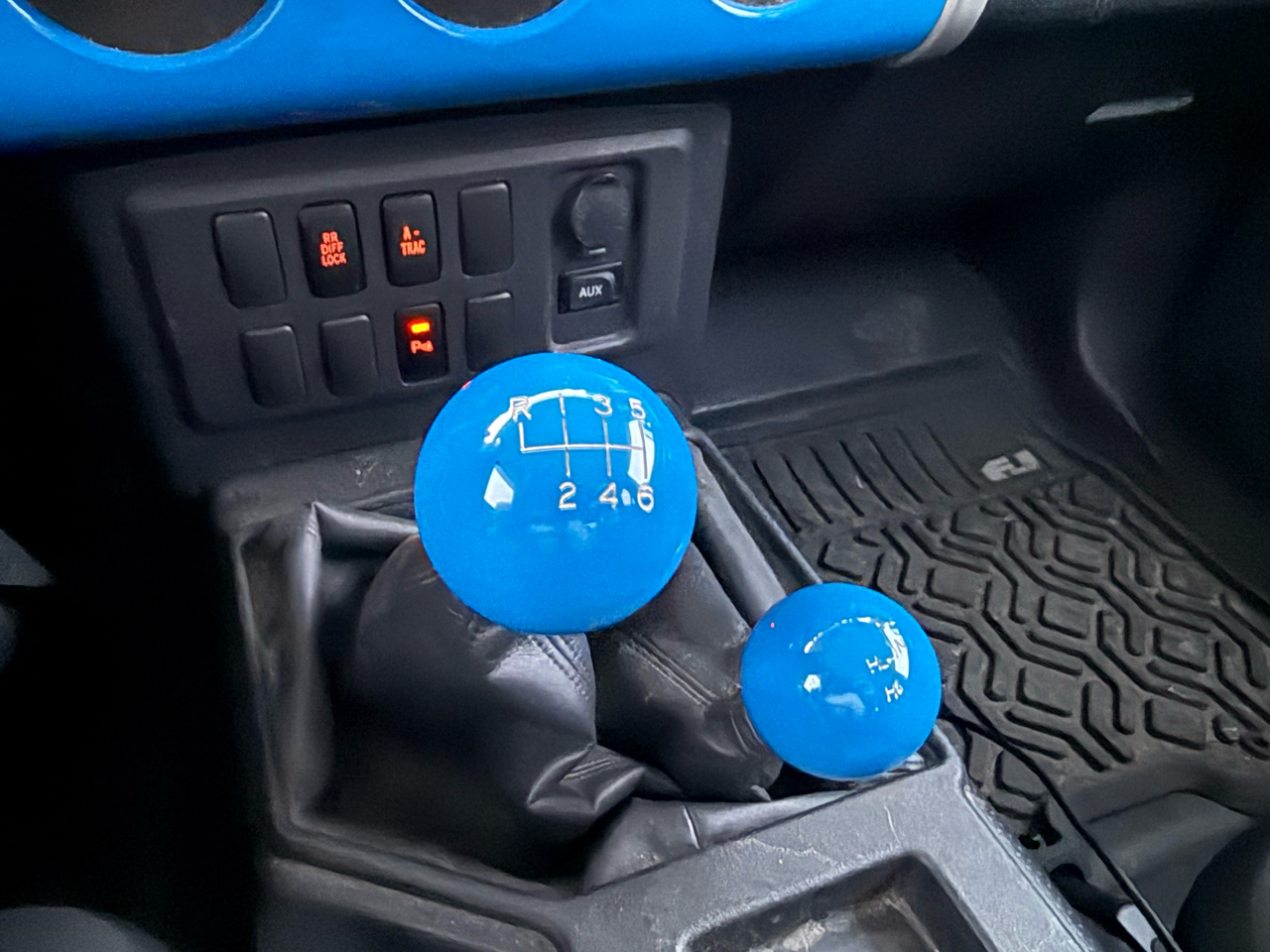 Toyota FJ Cruiser  2007