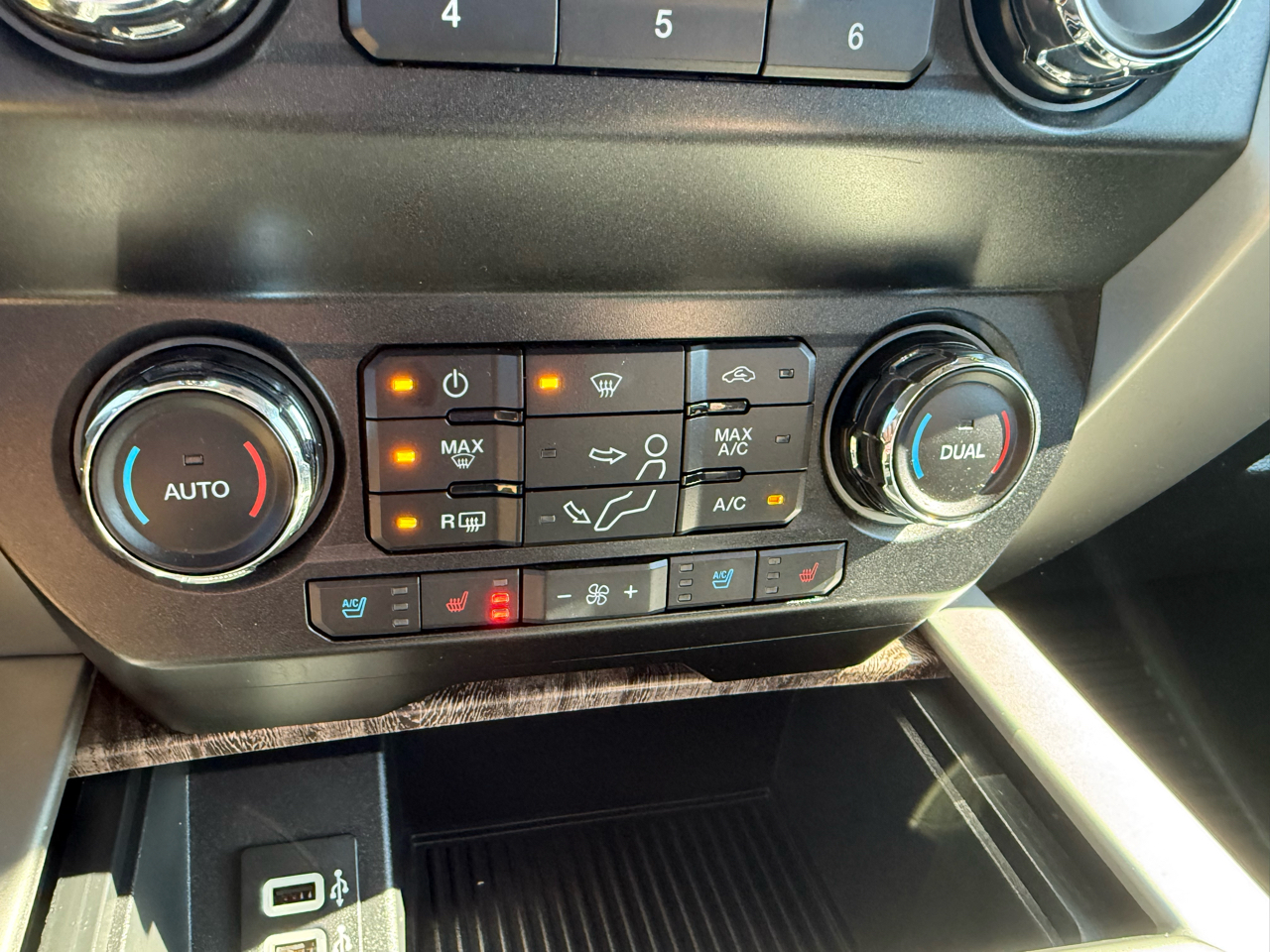 Ford Super Duty F-350 DRW  2019