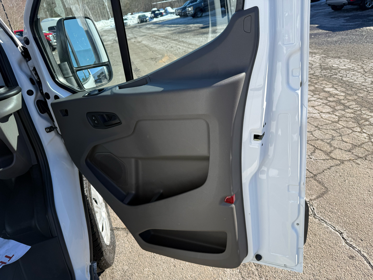 Ford E-Transit Cargo Van T-350 148" Low Rf 9500 GVWR RWD 2022