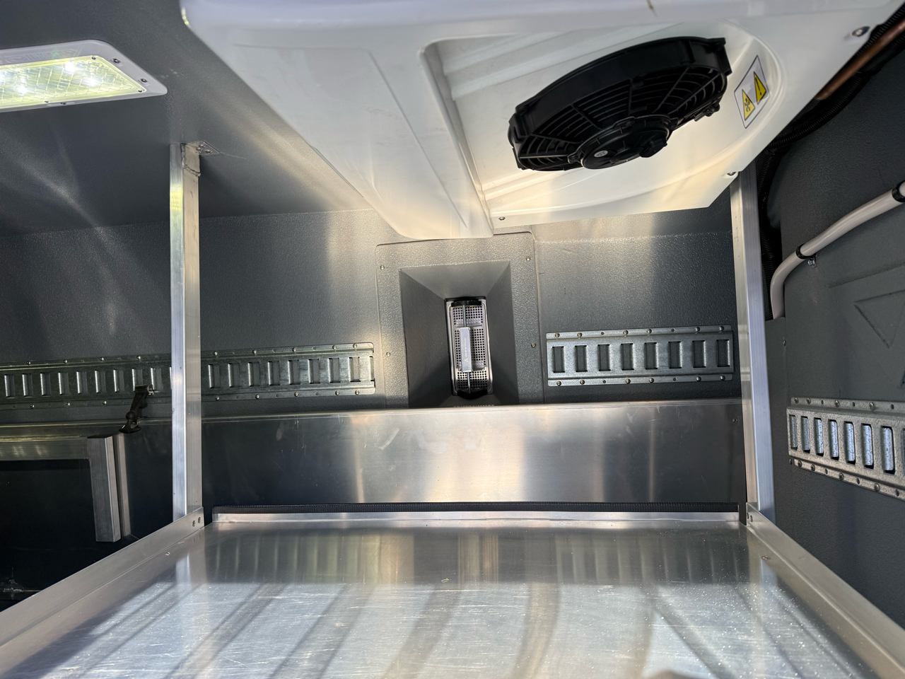 Ford E-Transit Cargo Van T-350 148" Low Rf 9500 GVWR RWD 2022