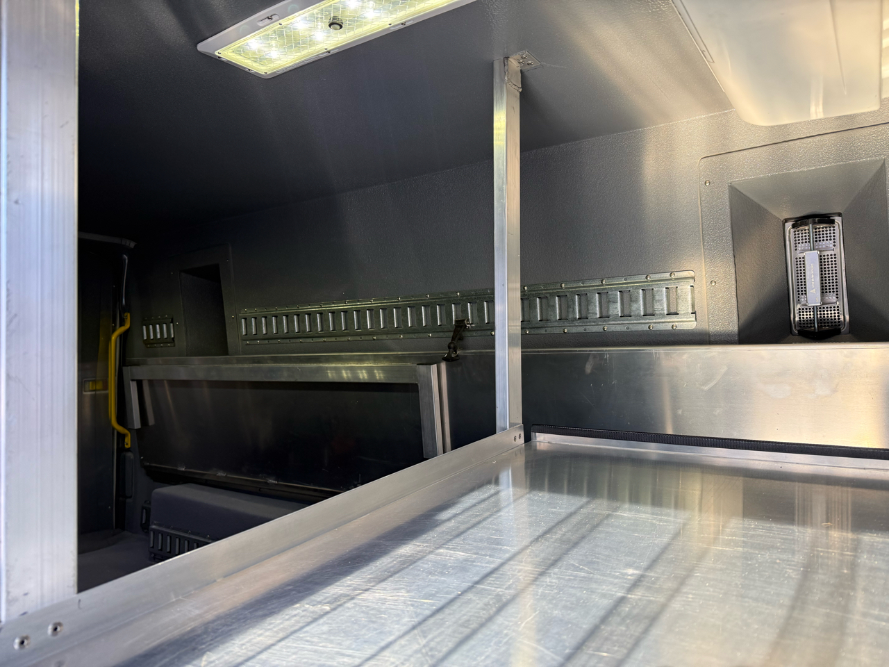 Ford E-Transit Cargo Van T-350 148" Low Rf 9500 GVWR RWD 2022